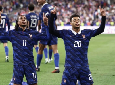 france roar back in nations league as italy beat turkey