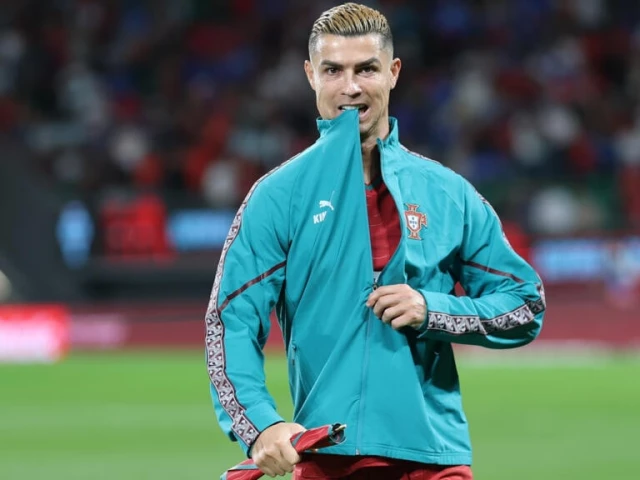 Ronaldo says Portugal coach broke promises