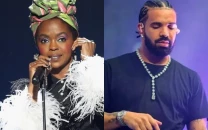 drake kicks off wireless with an unexpected cameo