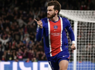 psg ease to ligue 1 win before manchester city test