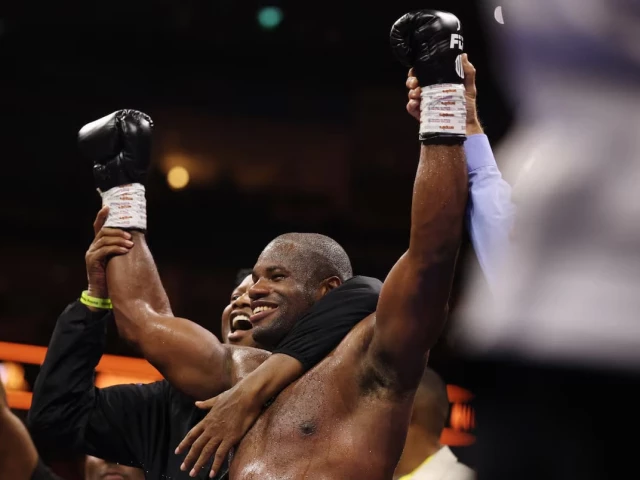 daniel dubois celebrates after winning his wbo world heavyweight title fight against fabio wardley photo reuters daniel dubois celebrates after winning his wbo world heavyweight title fight against fabio wardley photo reuters