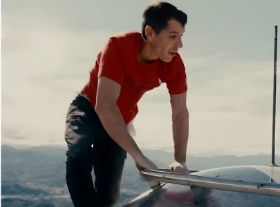 alex honnold scales taipei 101 how much was he paid by netflix alex honnold scales taipei 101 how much was he paid by netflix