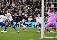 aston villa s nicolas jackson c scores against manchester city during their premier league match at villa park on saturday photo reuters