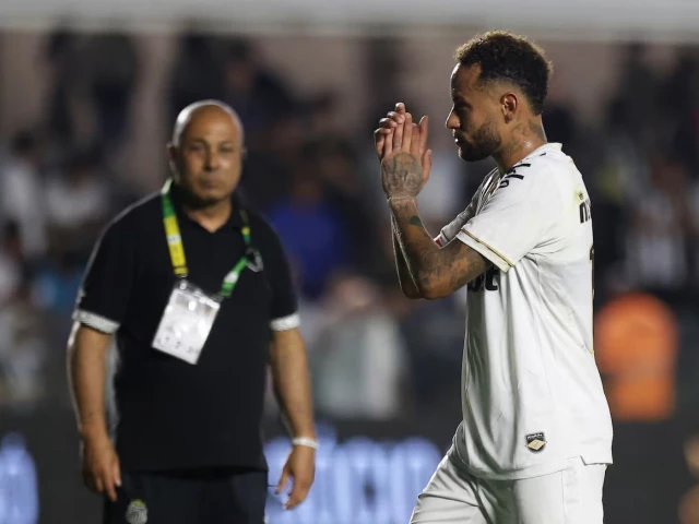 Neymar handed two-game suspension - The Express Tribune