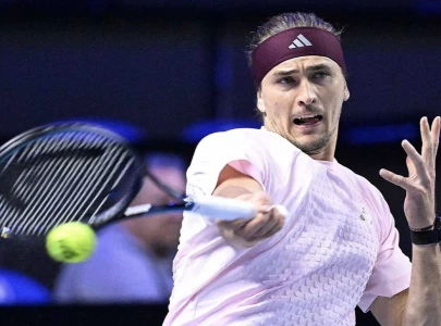 zverev claims maiden world number one spot