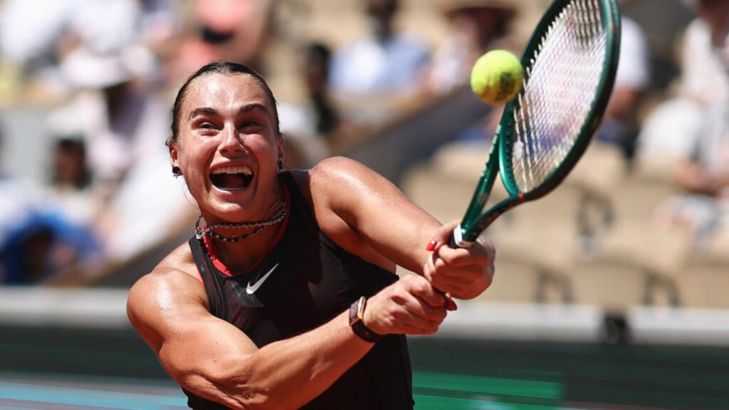Sabalenka and Osaka set for French Open last-16 showdown
