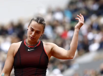 shnaider stuns sabalenka in french open quarters