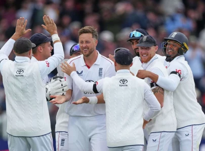 new zealand all out for 113 new zealand all out for 113