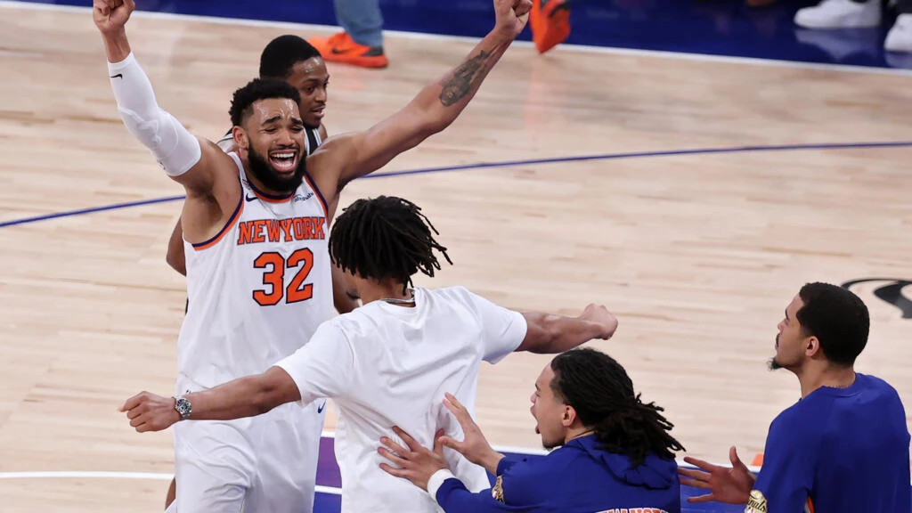 knicks one win away from nba title