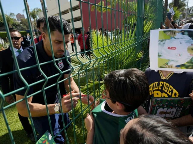 Iran's World Cup team finds supporters in Mexico