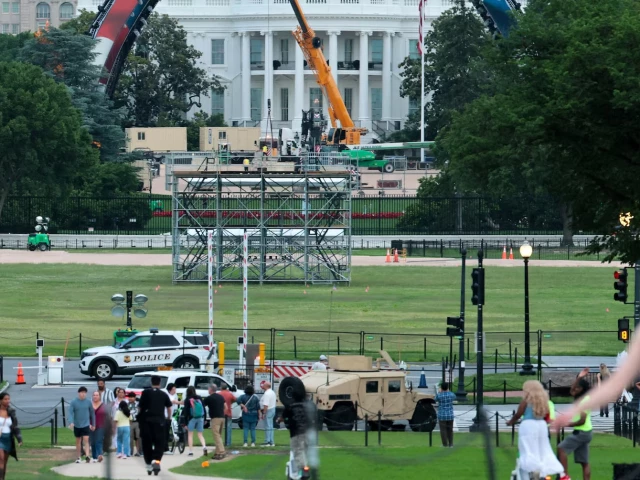construction continues on a temporary arena that will host the ufc freedom 250 fight event in june on the south lawn of the white house in washington d c u s photo reuters construction continues on a temporary arena that will host the ufc freedom 250 fight event in june on the south lawn of the white house in washington d c u s photo reuters