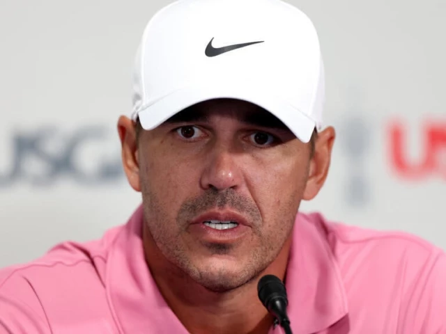 five time major winner brooks koepka of the united states will play in the 126th us open after withdrawing for last week s pga canadian open with left hand nerve issues photo afp five time major winner brooks koepka of the united states will play in the 126th us open after withdrawing for last week s pga canadian open with left hand nerve issues photo afp
