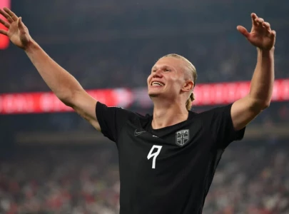 haaland fires norway into world cup last 32 haaland fires norway into world cup last 32