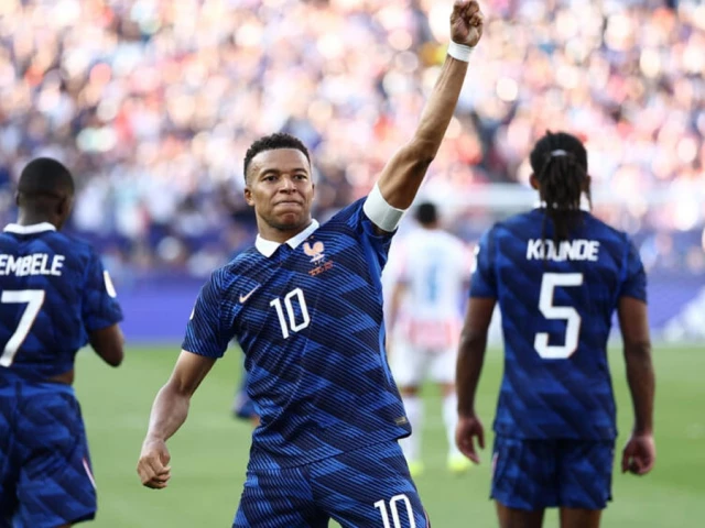 france are favourites to win a third world cup photo afp france are favourites to win a third world cup photo afp