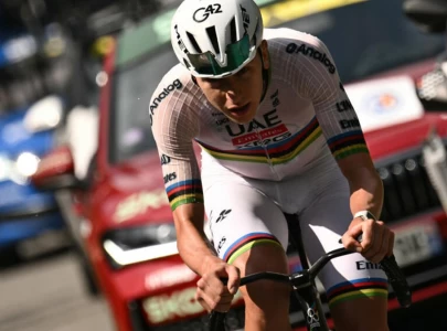 pogacar reclaims tdf yellow jersey pogacar reclaims tdf yellow jersey