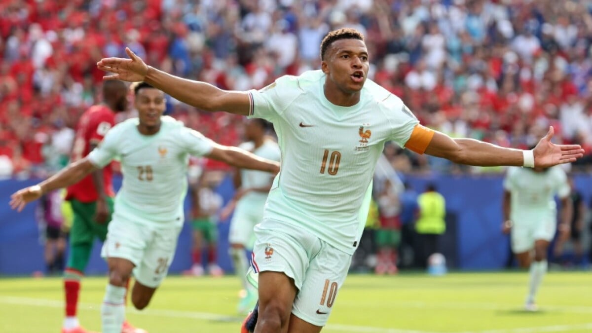 World Cup semi-finals set up France-Spain clash and England-Argentina showdown