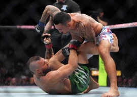 mcgregor vows return after knee injury