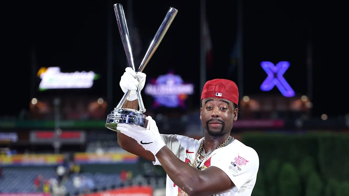 Walker hits four straight late homers to beat Schwarber in MLB Derby final