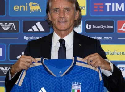 mancini wants italy back to trophy winning ways
