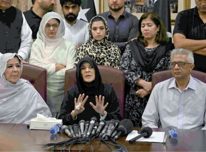 imran hospital transfer drama riles up pti imran hospital transfer drama riles up pti