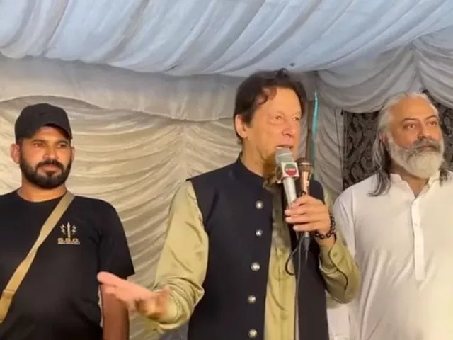 pakistan tehreek e insaf pti chairman imran khan addressing party workers at lahore s zaman park on april 17 2023 screengrab pakistan tehreek e insaf pti chairman imran khan addressing party workers at lahore s zaman park on april 17 2023 screengrab