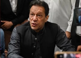 imran khan launches scathing attack on cjp qazi faez isa questions his mental fitness