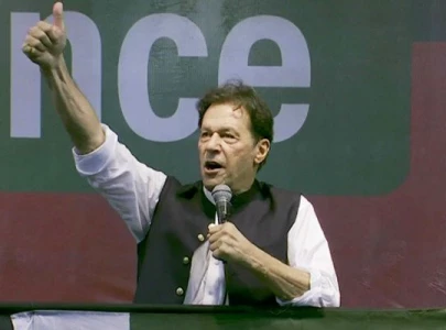imran urges people to exercise fundamental right attend minar e pakistan rally