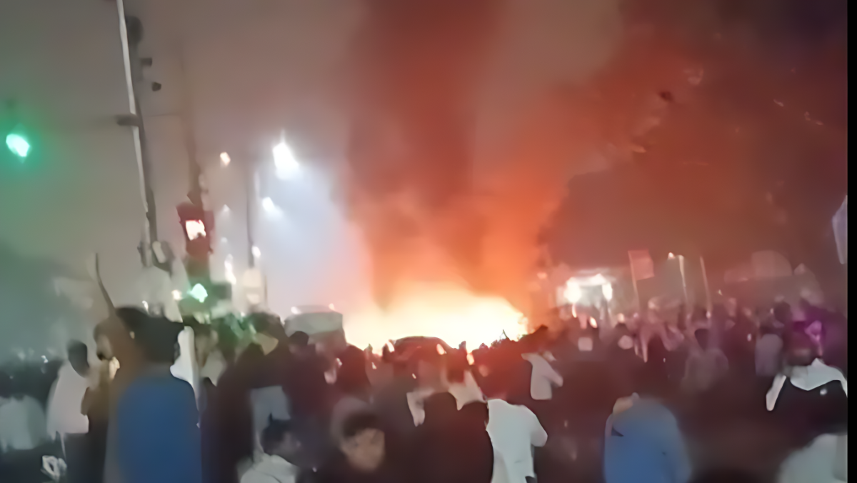 A screenshot shows the smoke and fire after the blast at Delhi Metro Station. PHOTO: NDTV X