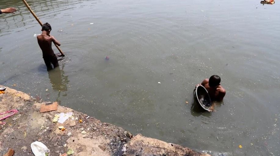 sewer cleaners in india photo anadolu agency