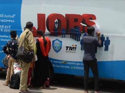 india okays divisive rural jobs scheme