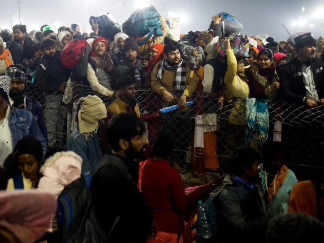 more than 7 dead in stampede at maha kumbh mela more than 7 dead in stampede at maha kumbh mela