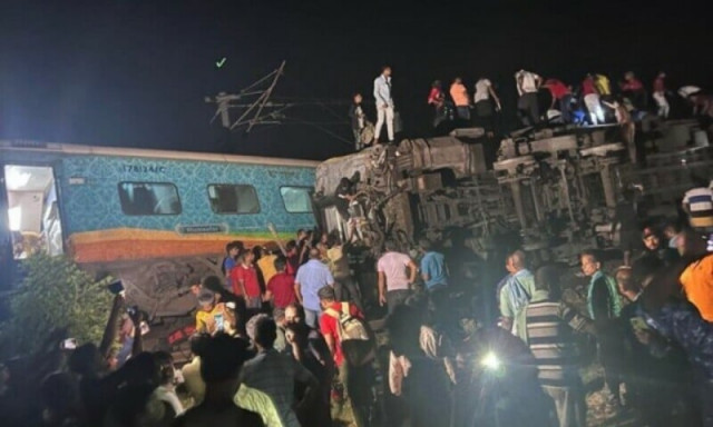 a view of the train accident in india on june 2 2023 photo twitter airaaaofficial a view of the train accident in india on june 2 2023 photo twitter airaaaofficial