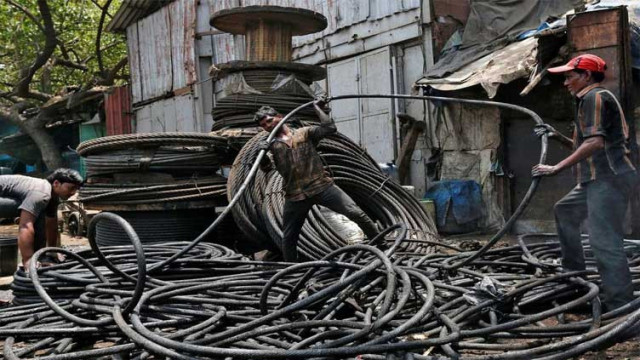 india s strategy is to combat the eu s cbam to push industries to invest in technologies to minimize carbon emissions photo reuters india s strategy is to combat the eu s cbam to push industries to invest in technologies to minimize carbon emissions photo reuters