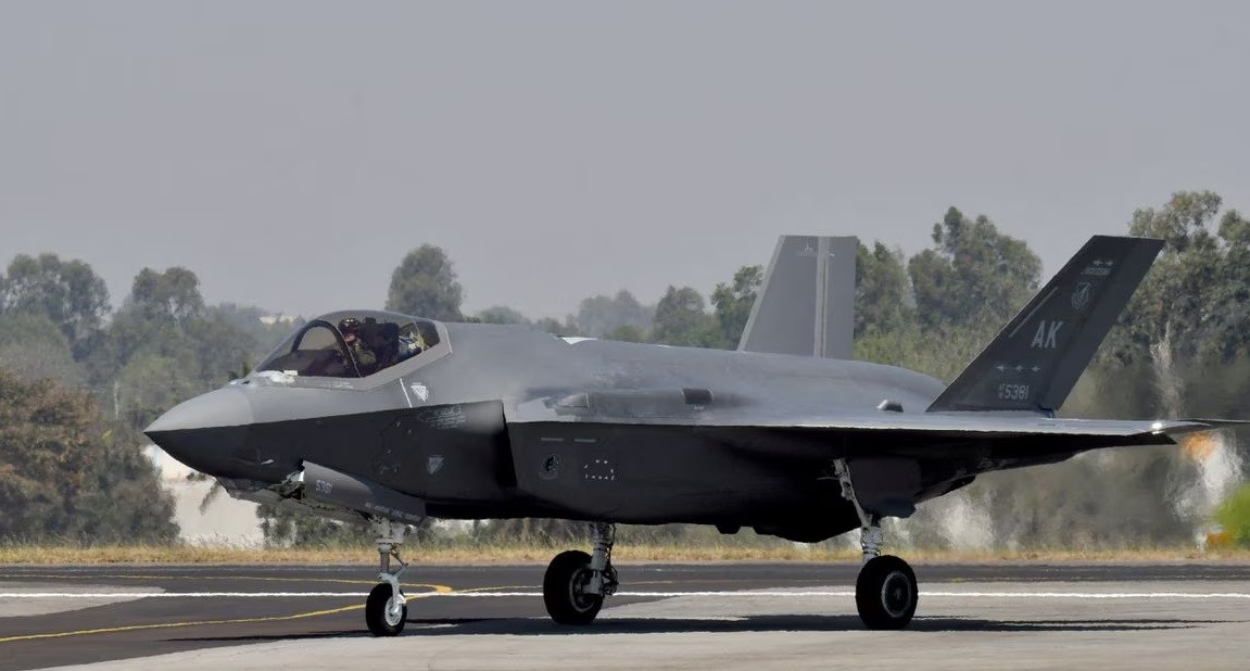 a u s air force f 35 fighter jet taxis during the aero india 2023 air show at yelahanka air base in bengaluru india february 13 2023 reuters samuel rajkumar file photo