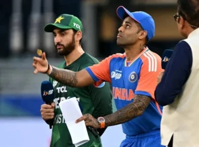 t20 world cup pakistan opt to bowl first against india in high voltage clash