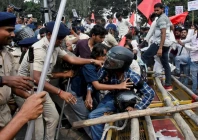 police personnel scuffle with protesters who crossed the barricades during a protest by the all india students association demanding the resignation of india s chief election commissioner gyanesh kumar in patna india october 13 2026 photo reuters