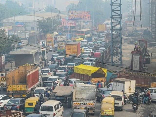 indian police say they have arrested a man who tried to fake his death by murdering a builder and trying to pass off the body as his own in ghaziabad on the outskirts of new delhi photo afp