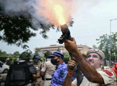 delhi protests police used excessive force