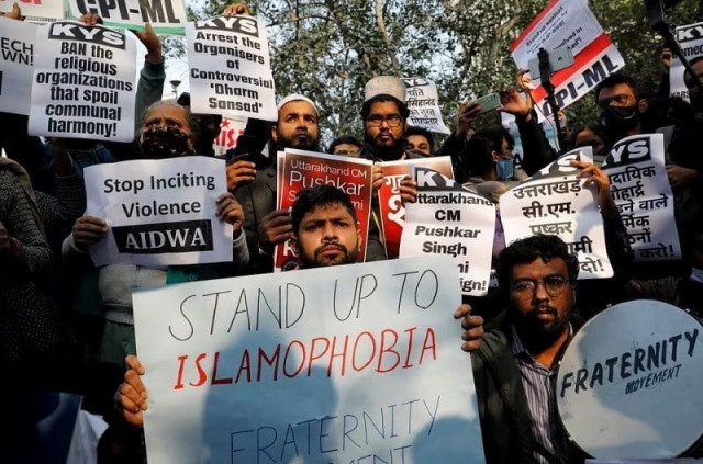 demonstrators during a protest against hate speech against muslims by hindu leaders in new delhi india december 27 2021 photo reuters demonstrators during a protest against hate speech against muslims by hindu leaders in new delhi india december 27 2021 photo reuters