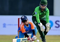 ndia s simu das plays a shot during the women s blind twenty20 world cup photo afp