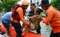 southeast asia floods kill at least 321 as rescues and recovery efforts intensify southeast asia floods kill at least 321 as rescues and recovery efforts intensify