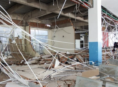 20 dead after indonesia s magnitude 7 7 earthquake rescuers say 20 dead after indonesia s magnitude 7 7 earthquake rescuers say