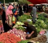 food prices outpace official rates across lahore food prices outpace official rates across lahore