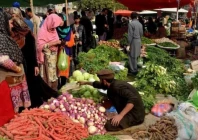 food prices outpace official rates across lahore food prices outpace official rates across lahore