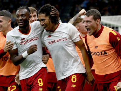 roma pile misery on inter