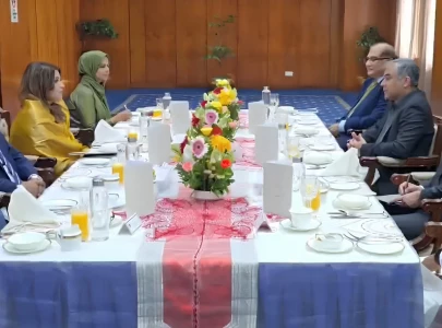 pakistan bangladesh agree to boost trade business cultural ties