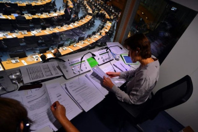 translators walk tightrope between success failure