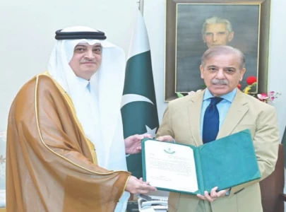 pm accepts mbs invite to attend investment moot