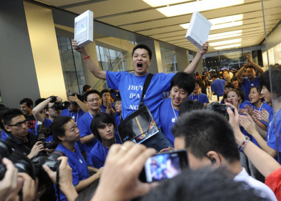 apple s ipad launches in china