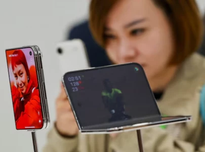 apple will have limited iphone duo units available in stores on friday apple will have limited iphone duo units available in stores on friday